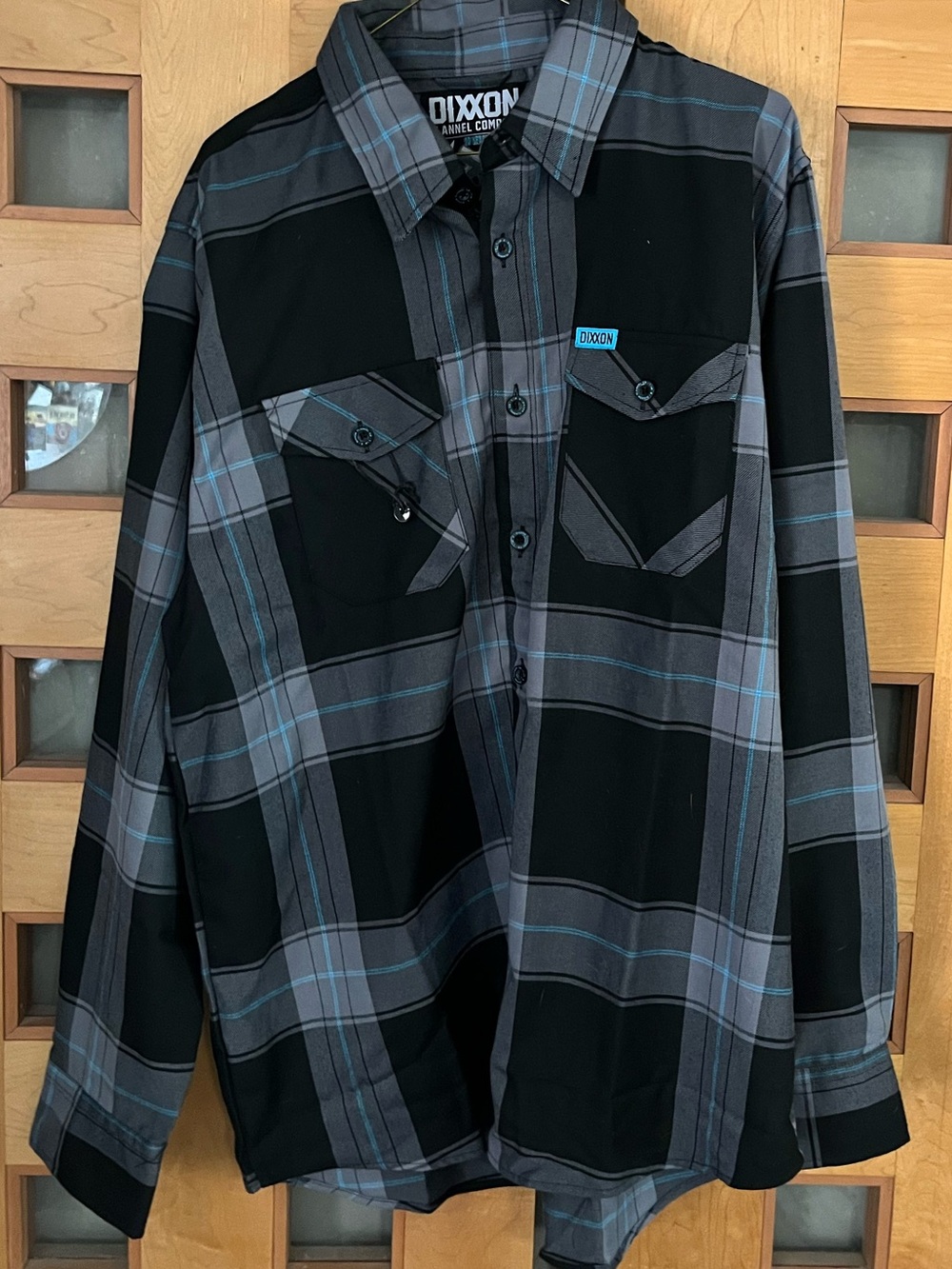 DIXXON The 9 MIL Flannel Shirt, NWT, XL